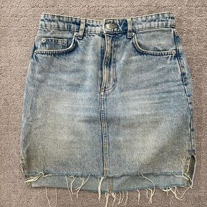 H&M Denim Skirt sz 4